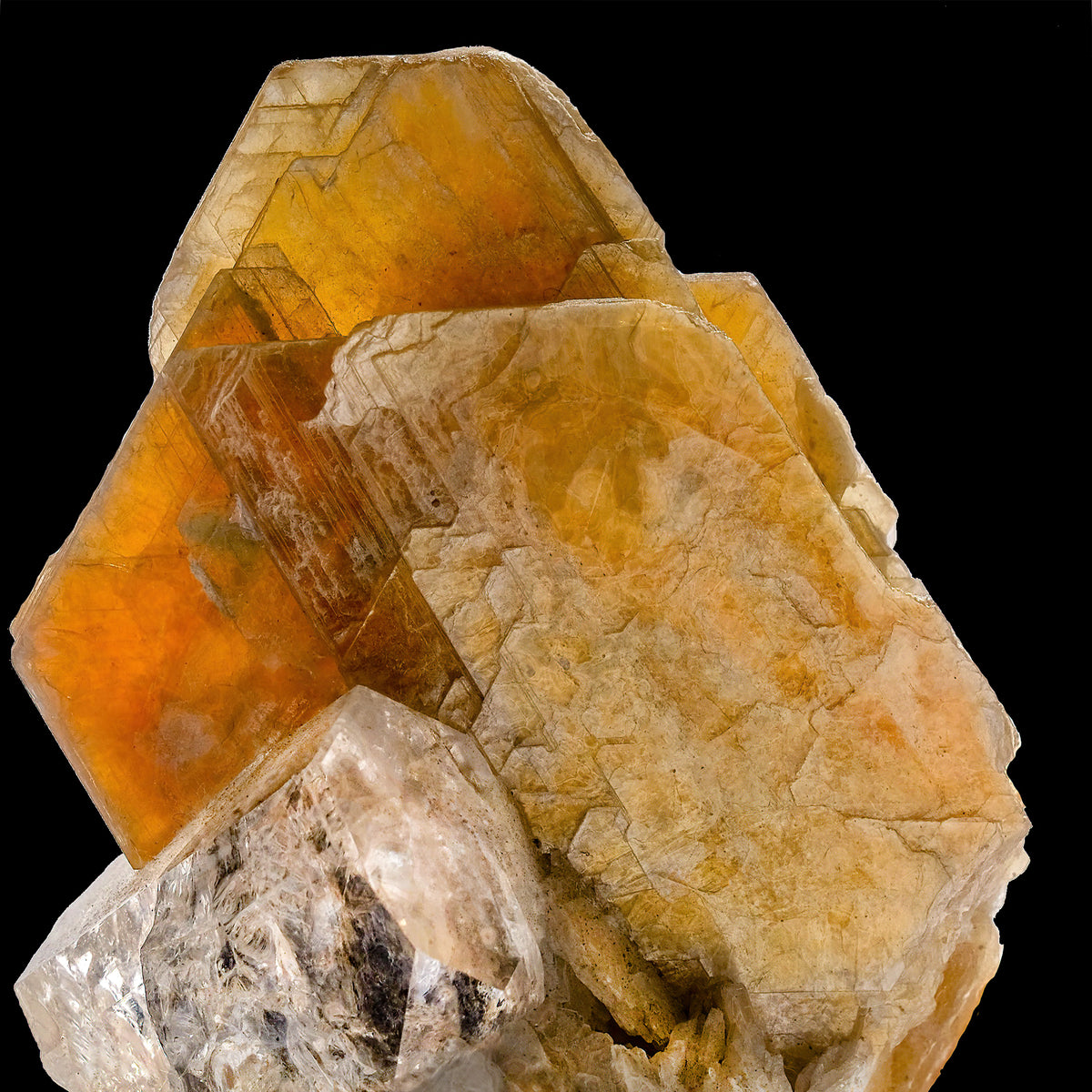 Tablecloth: Muscovite, with Topaz — Pakistan — EX Lavinsky — Original Color