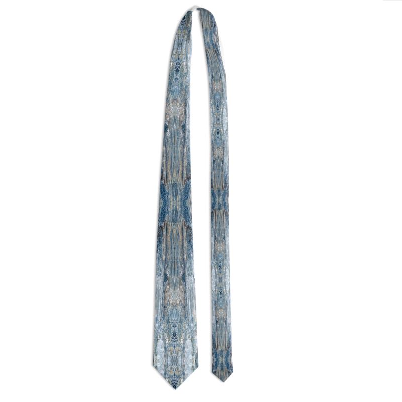 Men's Tie: KYANITE,  Black Mt.  North Carolina, USA, Original Color