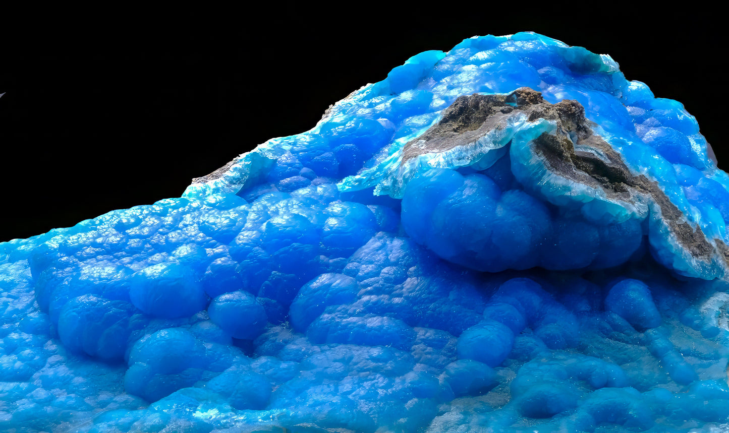 Mens Short Sleeve Shirt: Hemimorphite, China