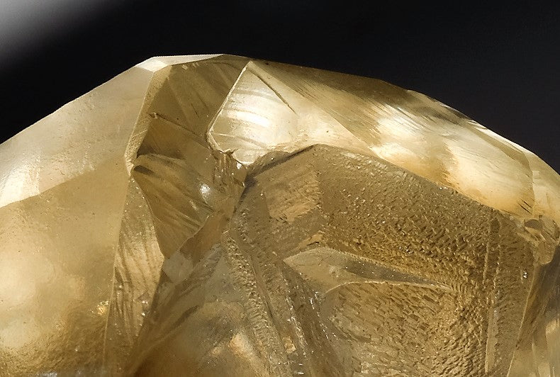 Mens Short Sleeve Shirt: Calcite Sokolovskoe Iron Mine, Rudny, Kostanay Region