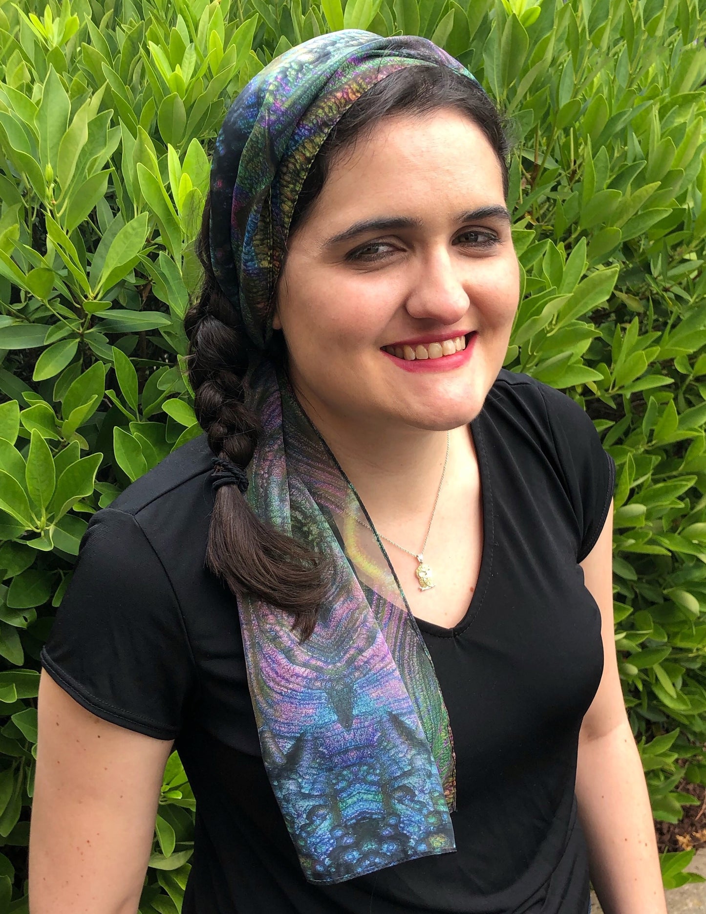 Beanie: Hematite, Iridescent, Graves Mt, Georgia, USA, Original Color