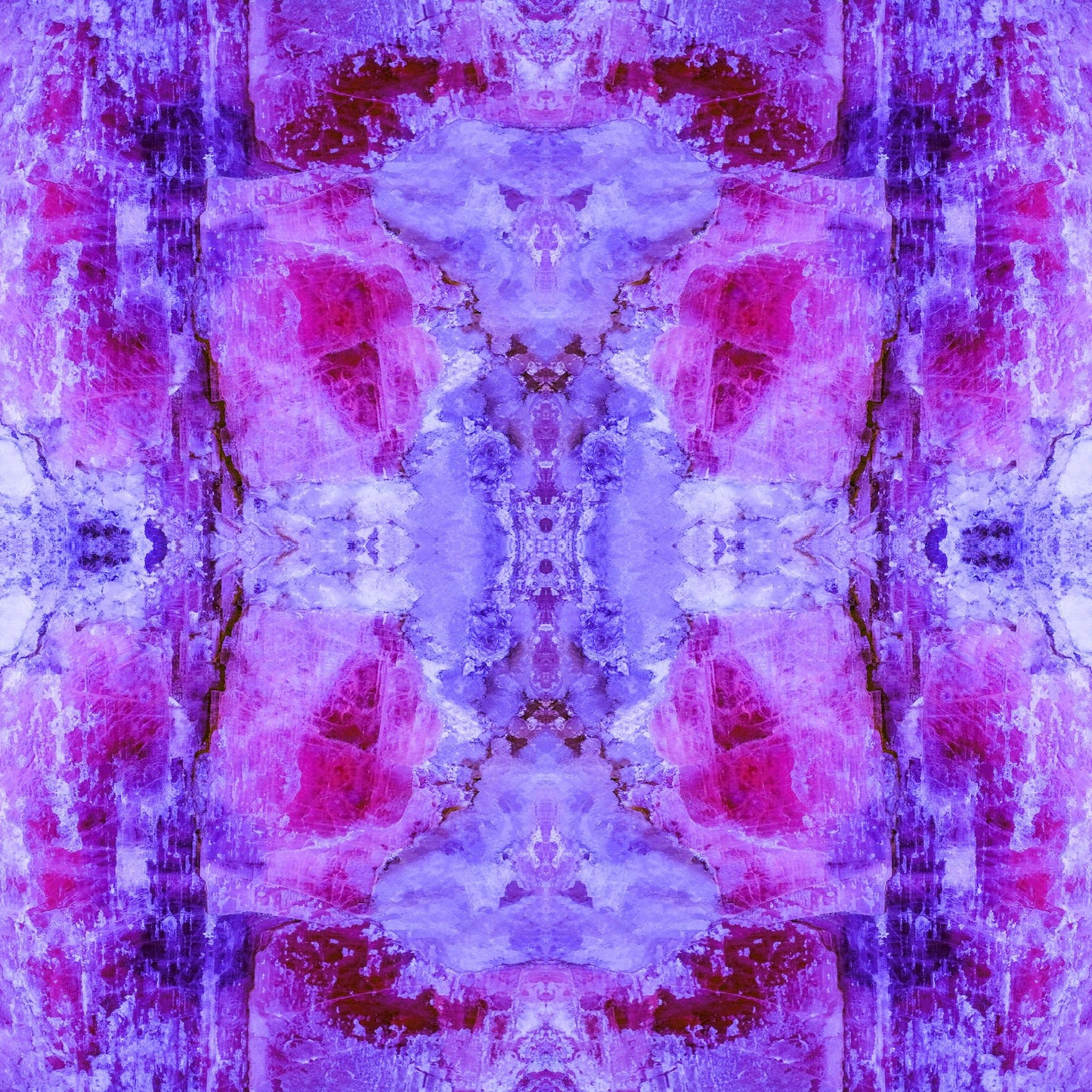 Beanie: KYANITE, Fluorescent,  Buncombe County, Fluorescent Color (2)