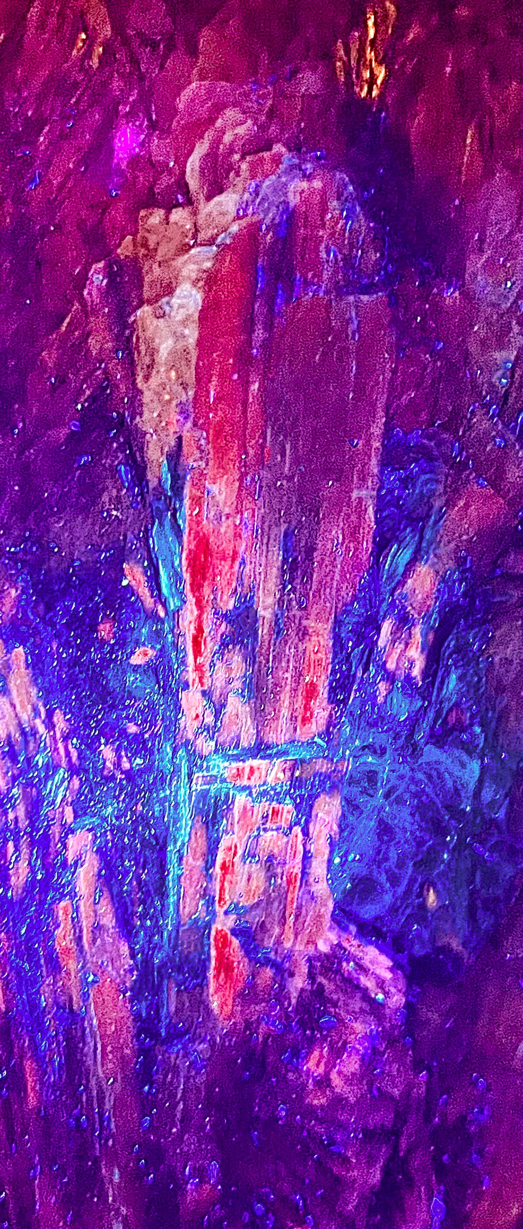 lONG sCARF: KYANITE, Black Mt. , North Carolina, USA, Fluorescent Color
