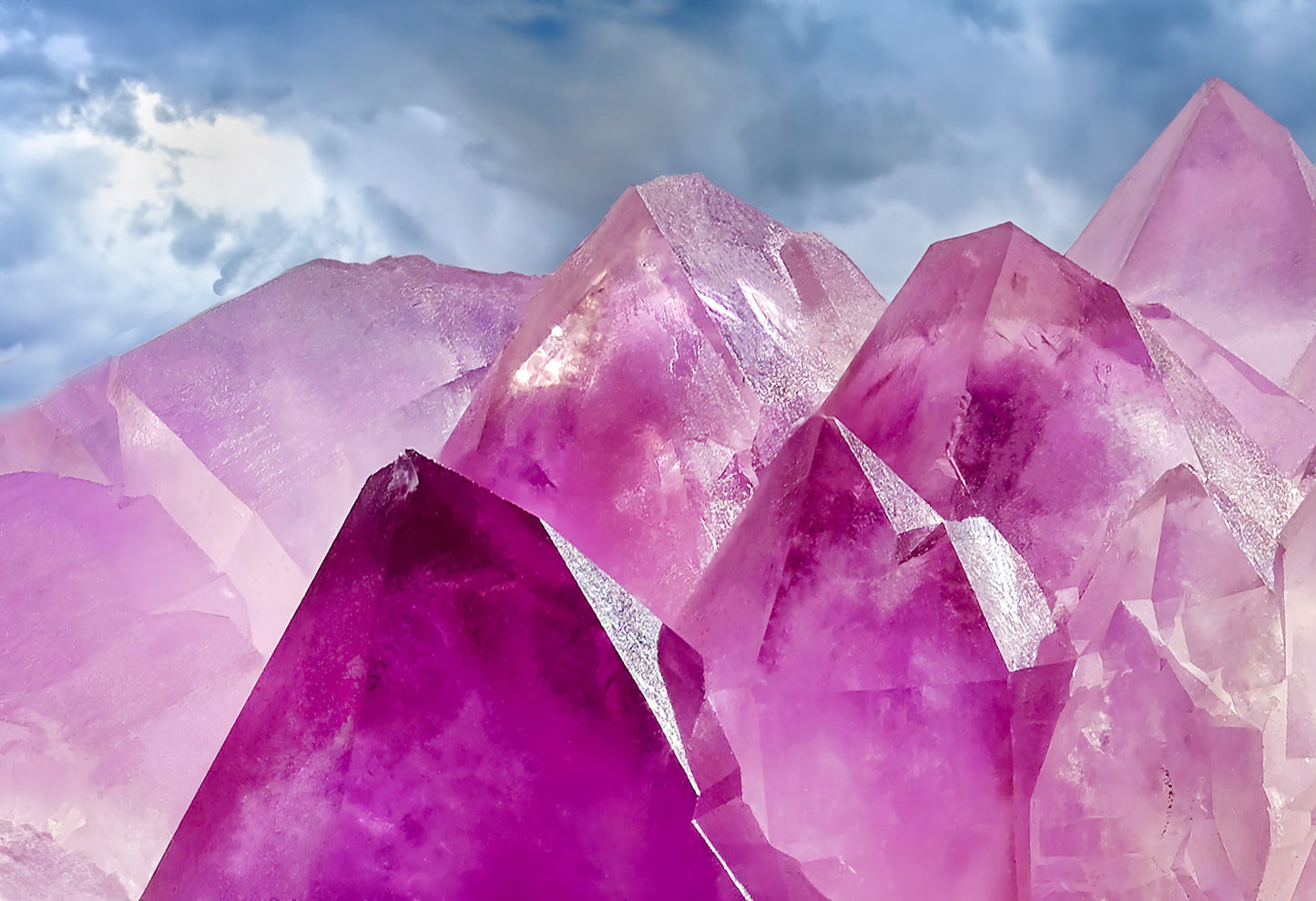 Long Scarf: Quartz, Amethyst, Reel Mine, Iron Station, North Carolina, USA, EX Mary Edith Sigmon, Original Color