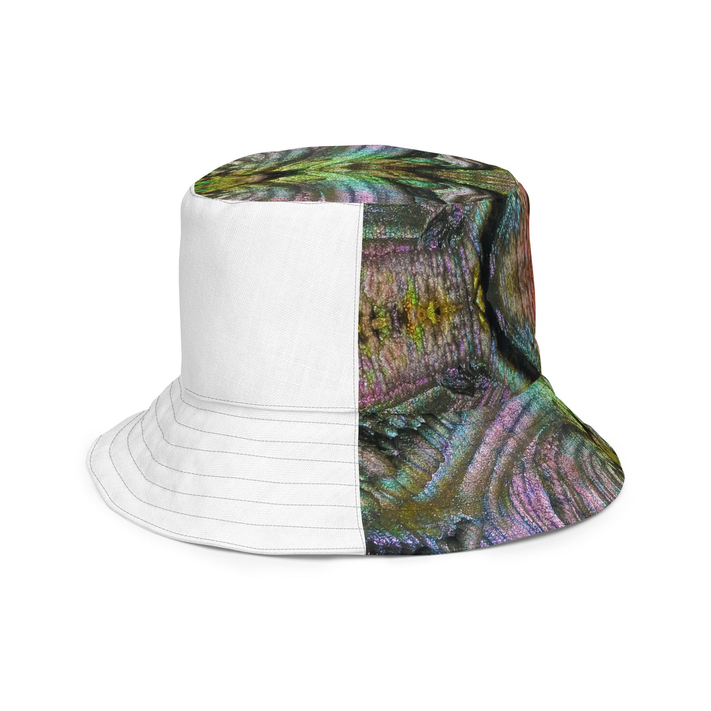 Reversible bucket hat