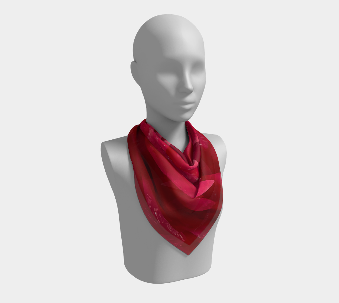 Square Scarf: Rhodonite, Hillman Museum, Peru, Original Color