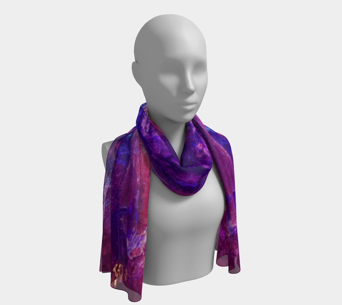 lONG sCARF: KYANITE, Black Mt. , North Carolina, USA, Fluorescent Color