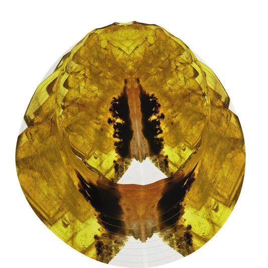 Bucket Hat: Barite, Cerro Warihuyn (Huarihuyn; Huarihuayin), Miraflores District, Huamalíes Province, Huánuco, Peru