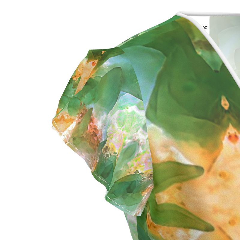 Tea Dress: Calcite Monecure North Carolina, Fluorescent INVERTED
