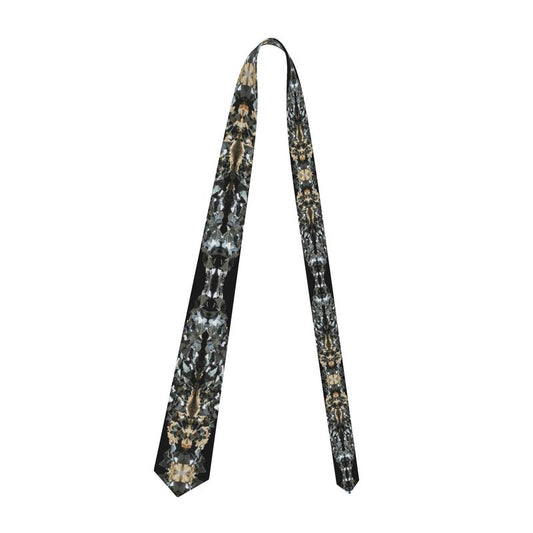 Tie: Magnetite, Peru