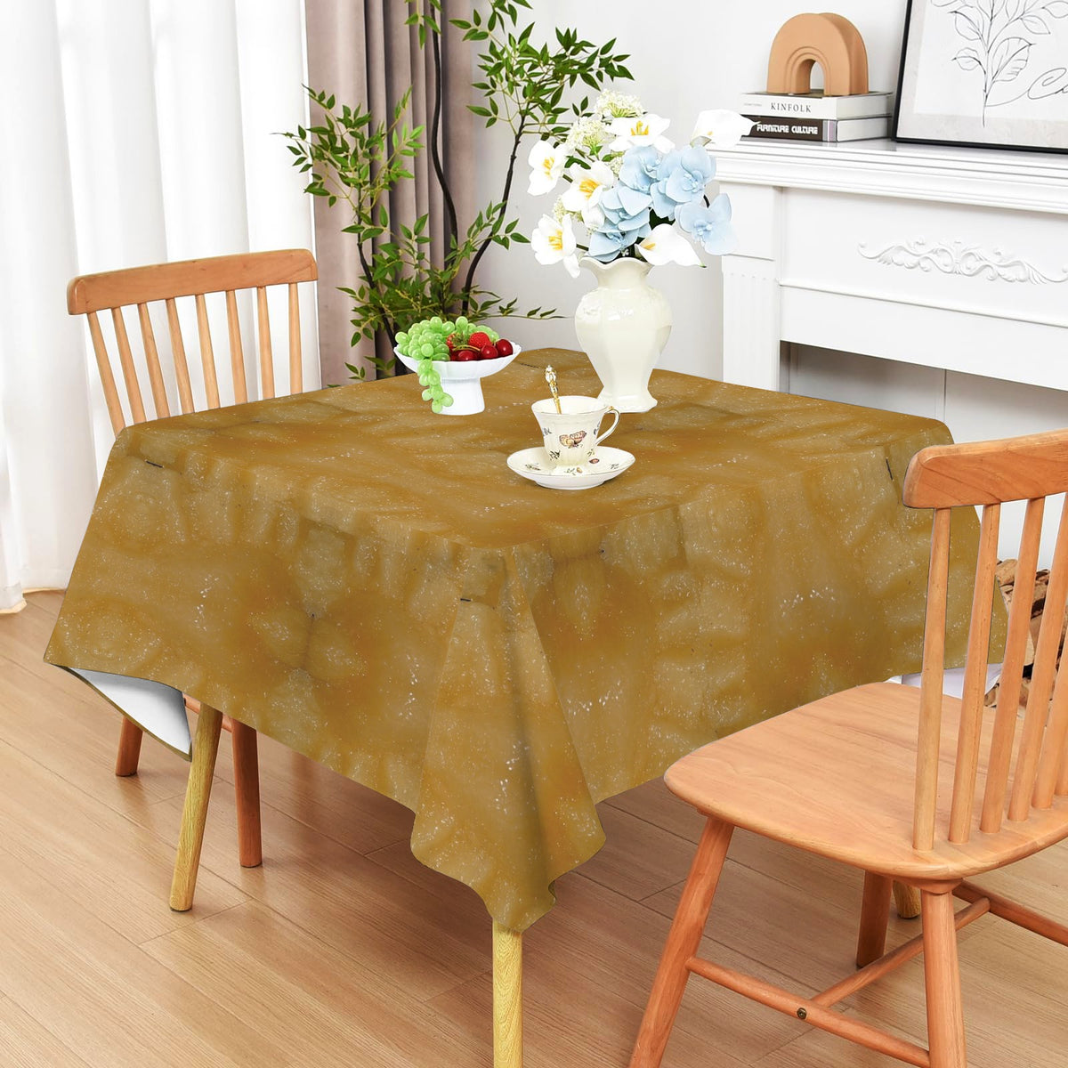 Tablecloth: Calcite — Florida, USA