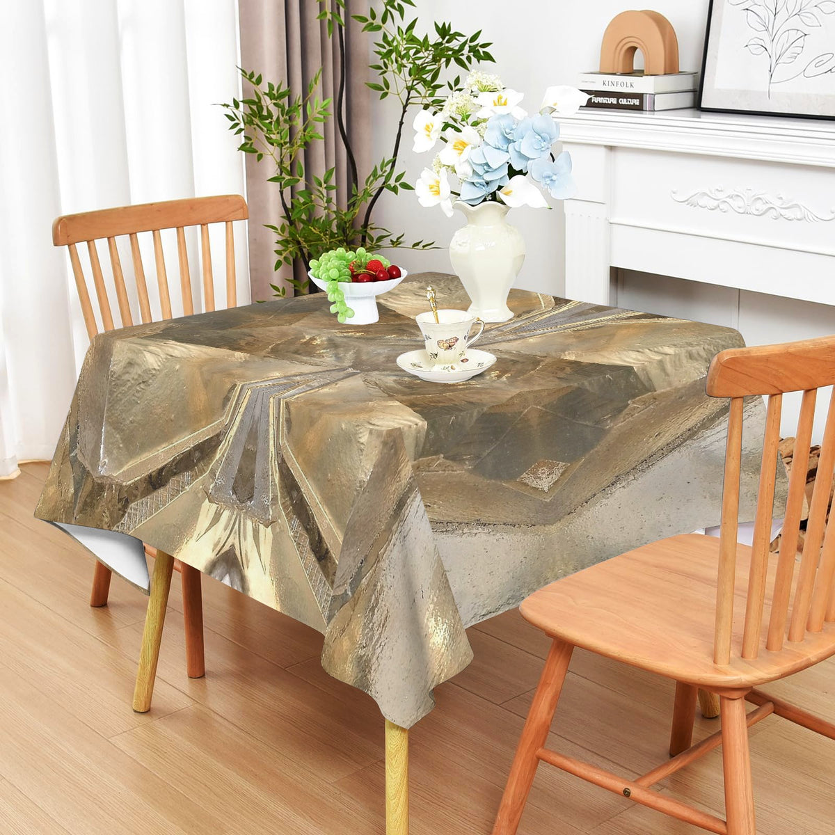Tablecloth: Calcite — Sokolovskoe Iron Mine, Rudny, Kostanay Region, Kazakhstan — Original Color